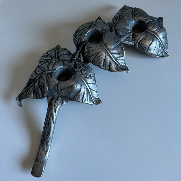 Pewter Leaf Candle Holder Great Home Decor - Picture 6 of 6
